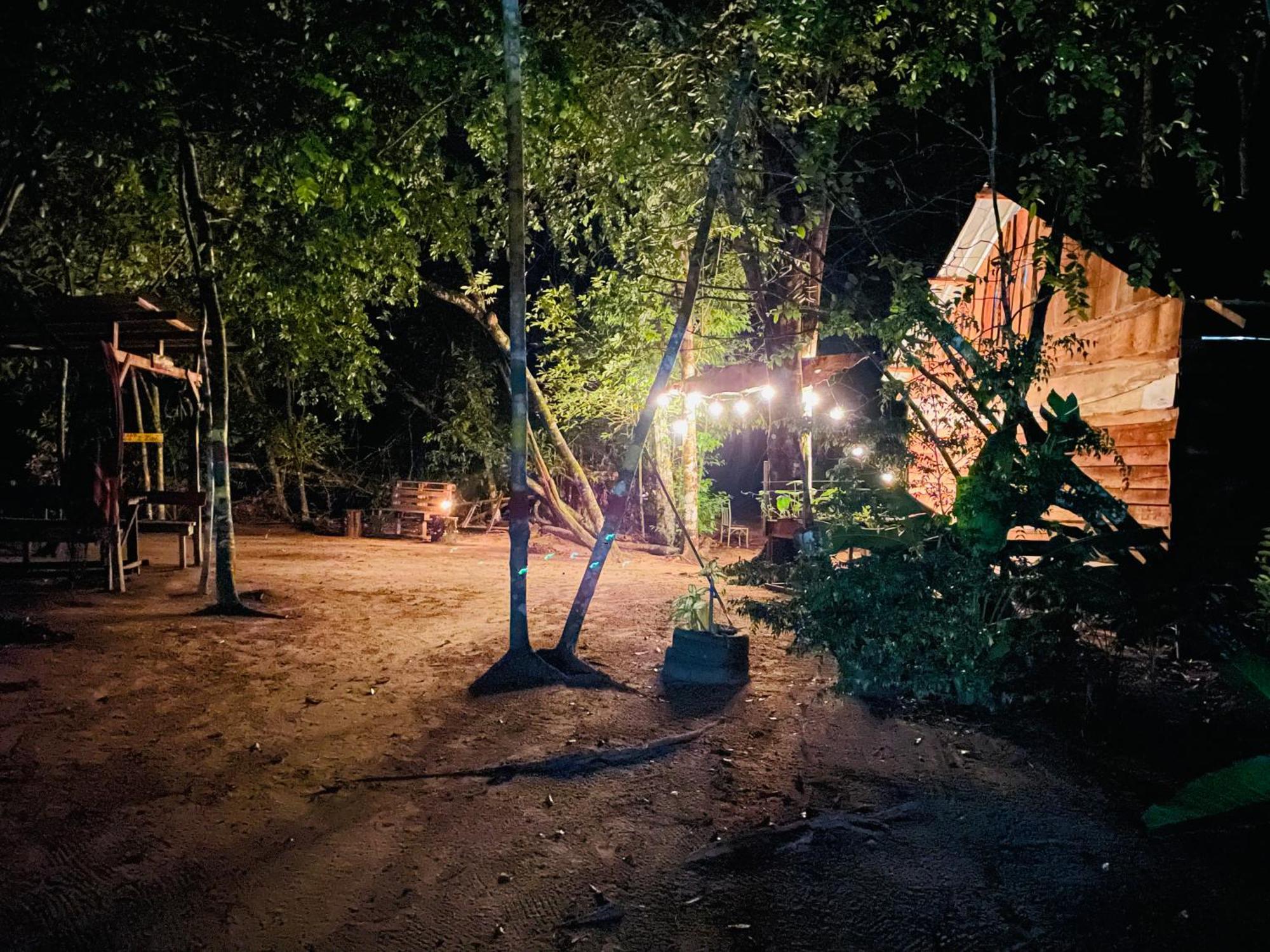 Land Of Promise - Reggae Bar & Eco Village Zanderij Exterior foto