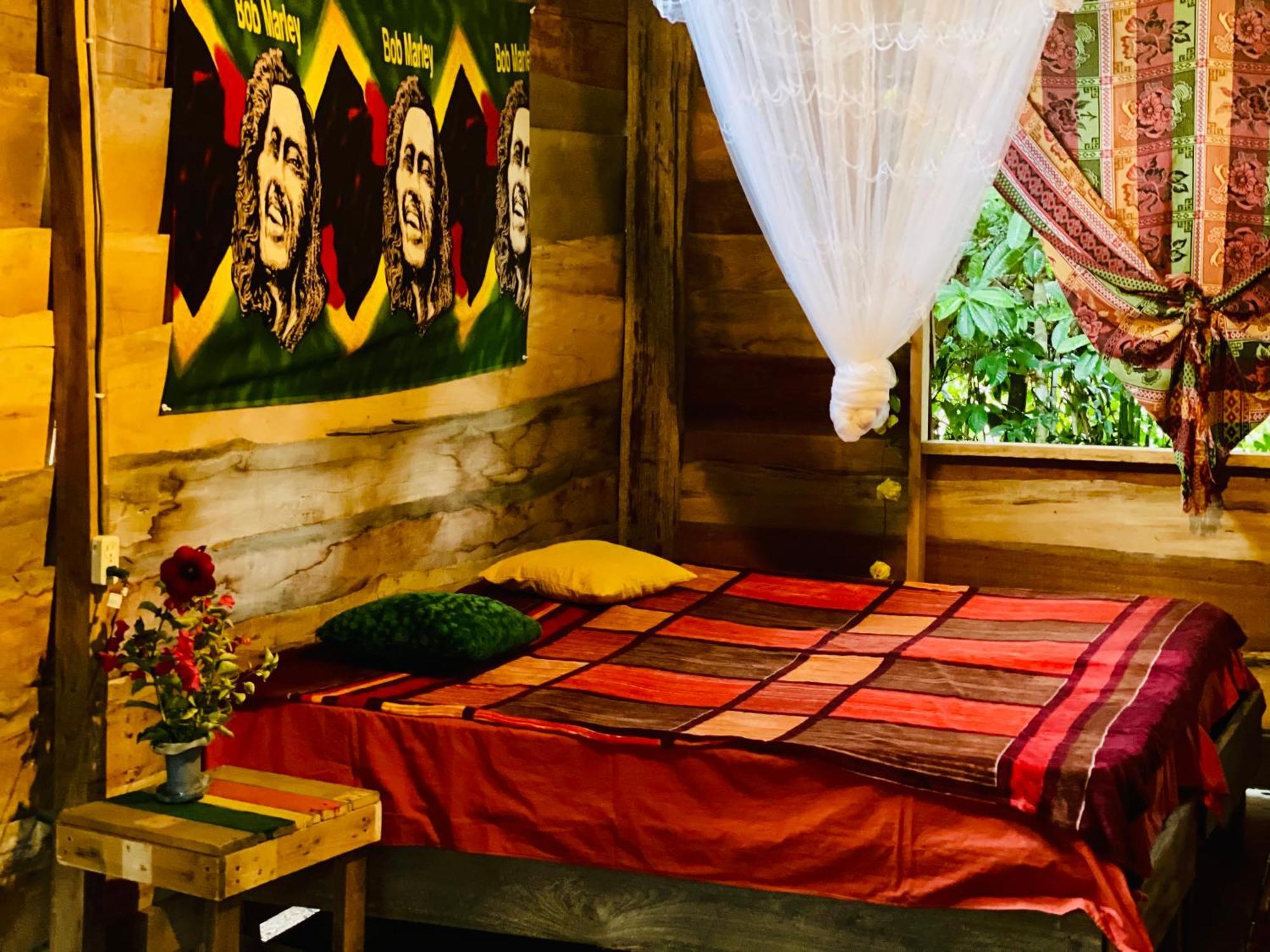 Land Of Promise - Reggae Bar & Eco Village Zanderij Exterior foto