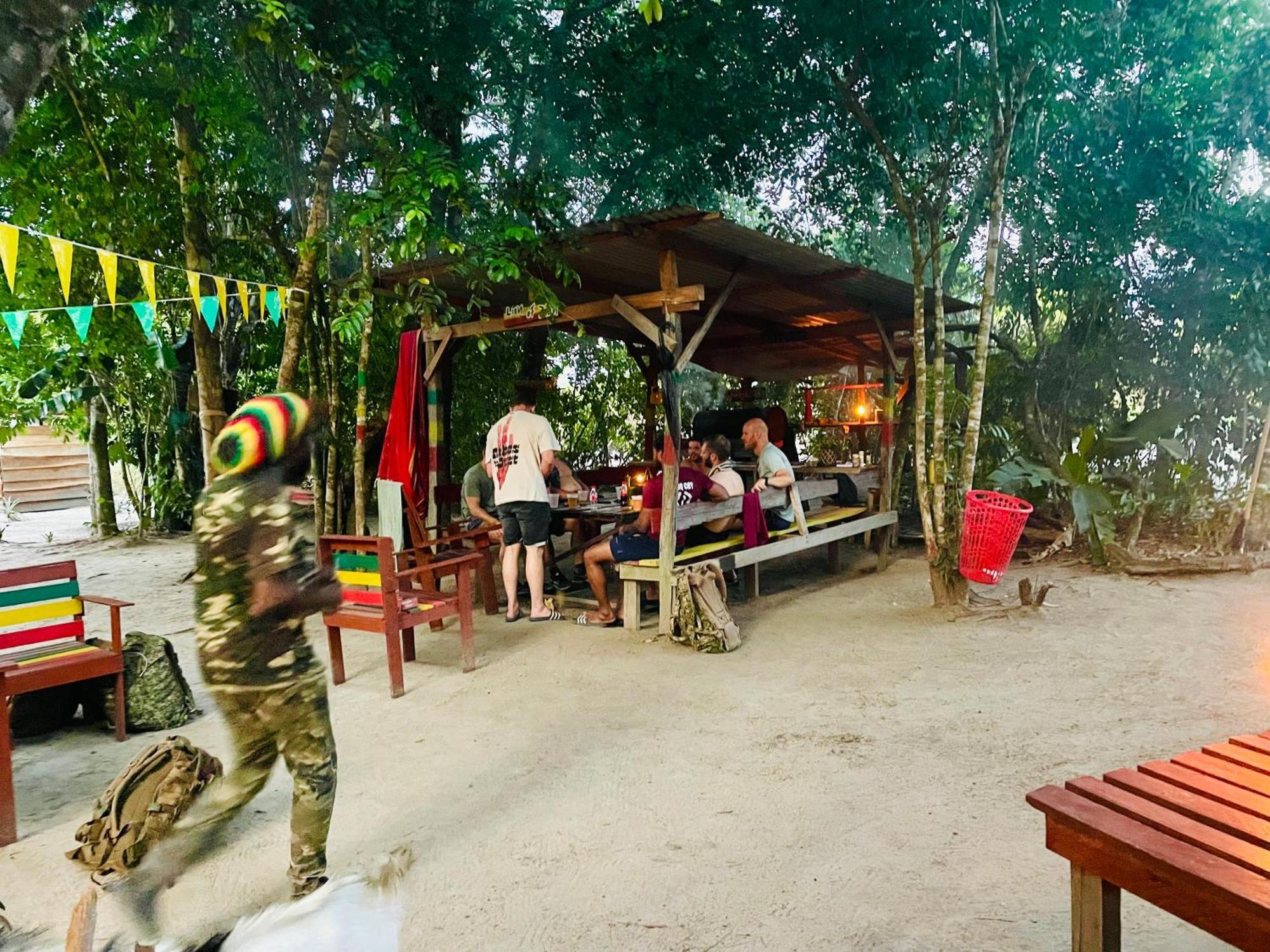 Land Of Promise - Reggae Bar & Eco Village Zanderij Exterior foto